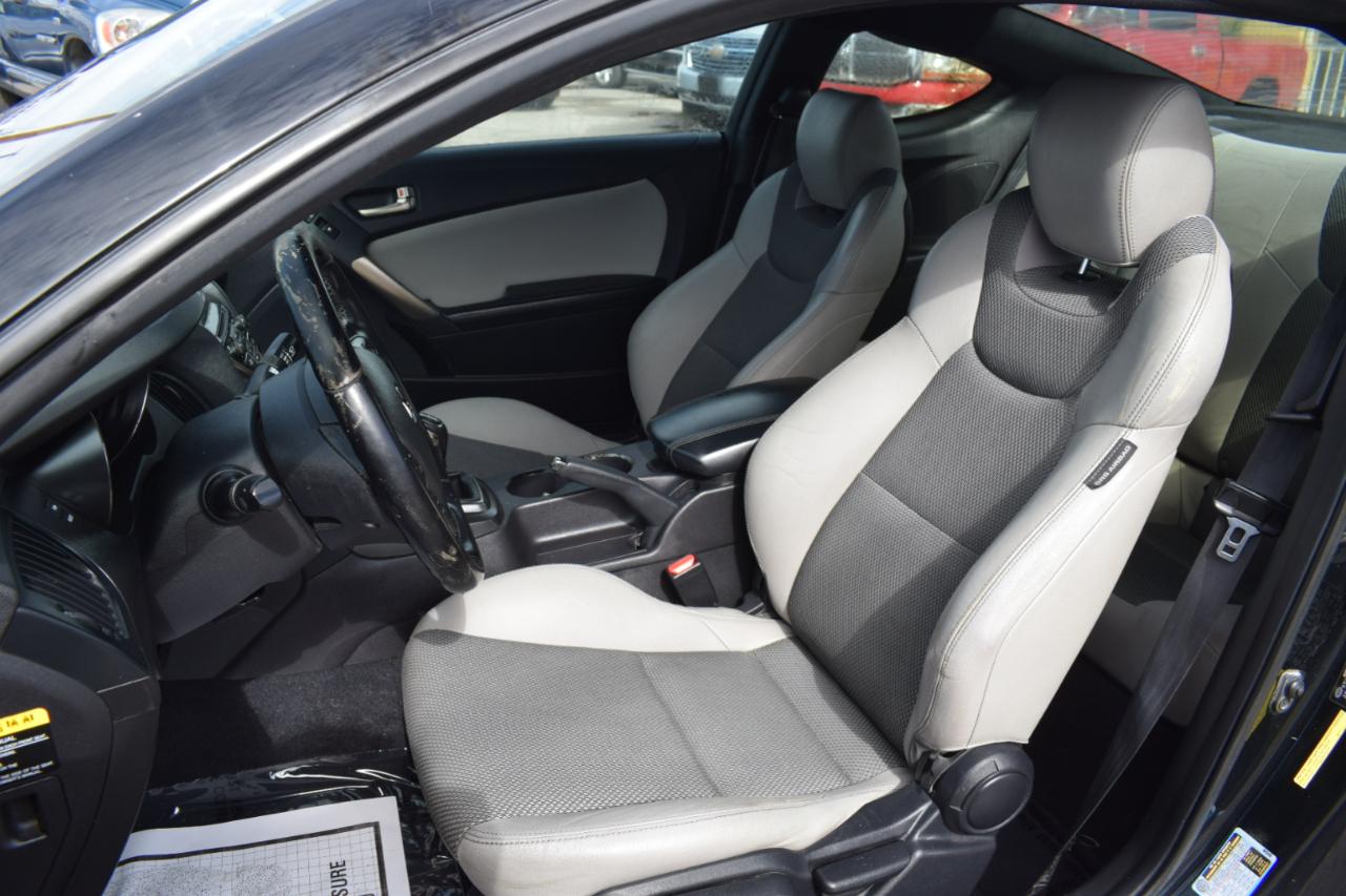 Hyundai Genesis Coupe 3.8 Ultimate 6MT 2015