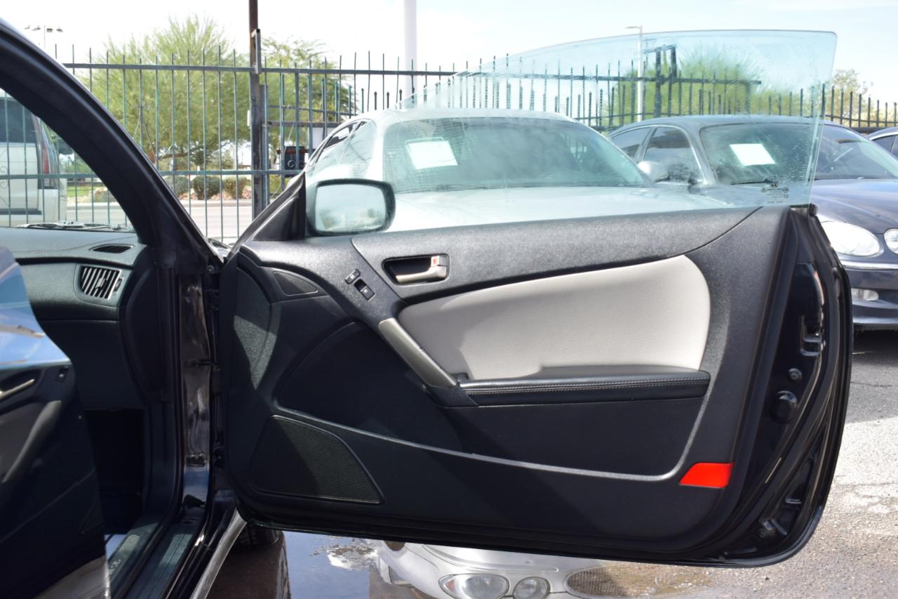 Hyundai Genesis Coupe 3.8 Ultimate 6MT 2015