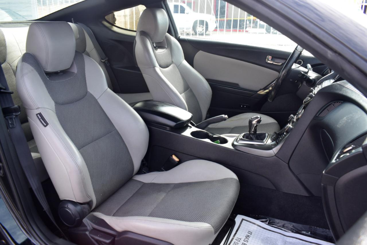 Hyundai Genesis Coupe 3.8 Ultimate 6MT 2015