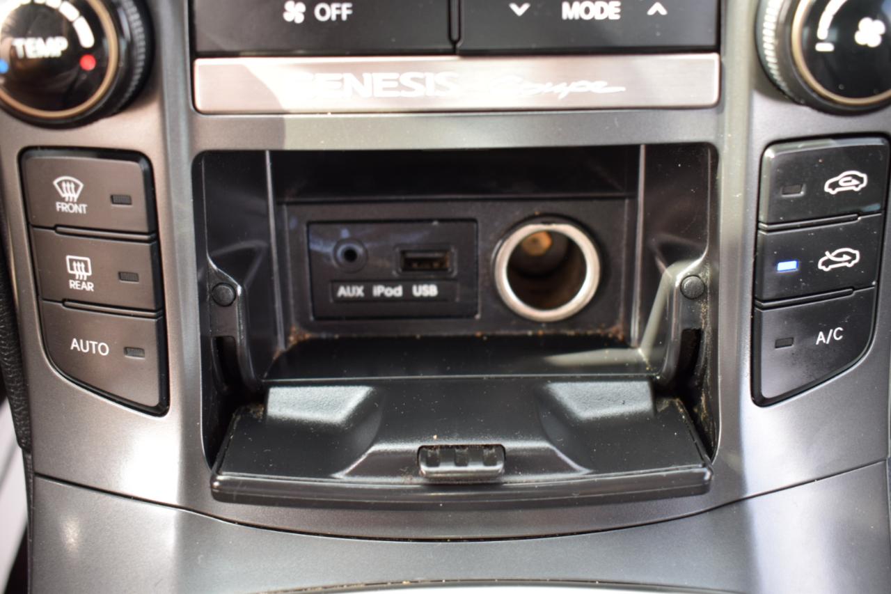 Hyundai Genesis Coupe 3.8 Ultimate 6MT 2015