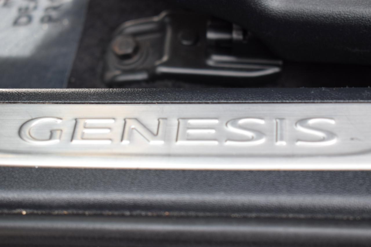 Hyundai Genesis Coupe 3.8 Ultimate 6MT 2015