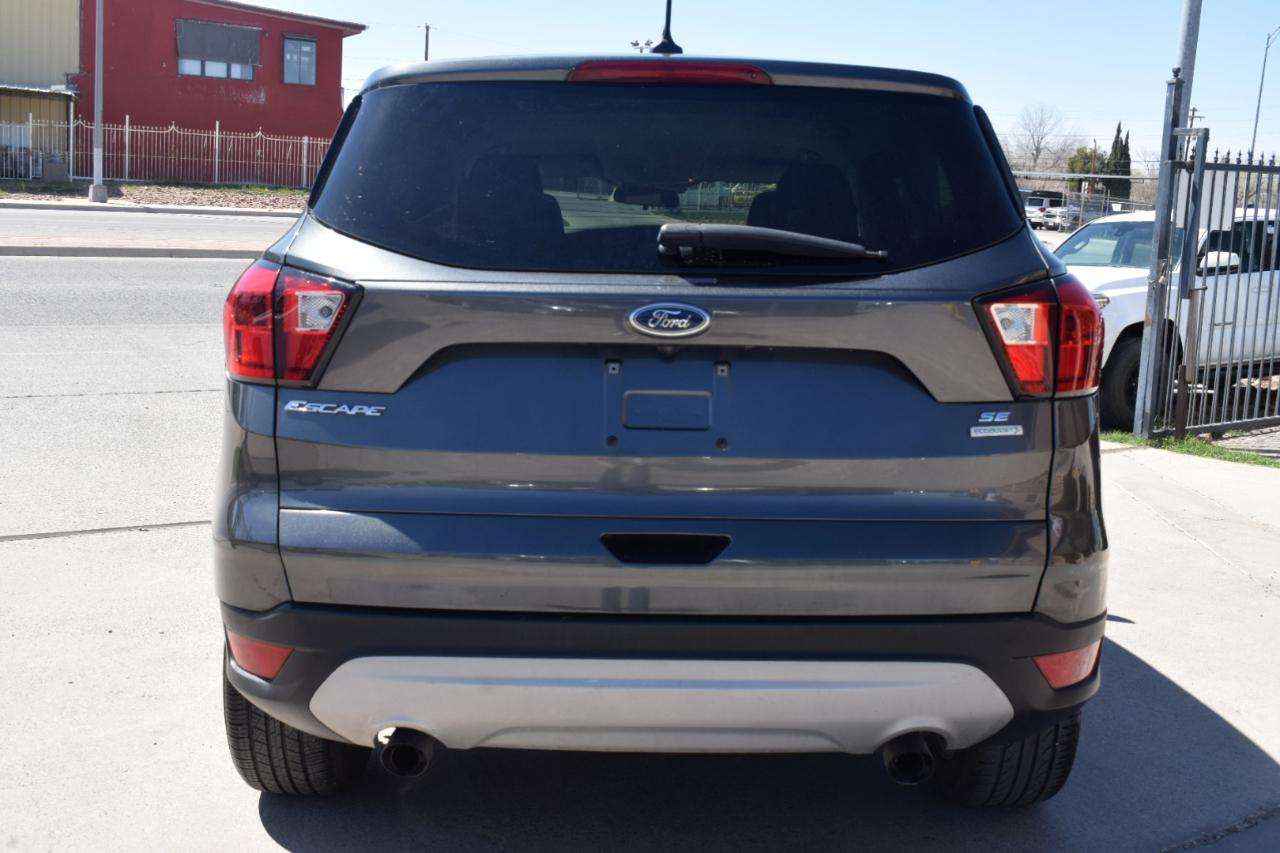 Ford Escape SE FWD 2019
