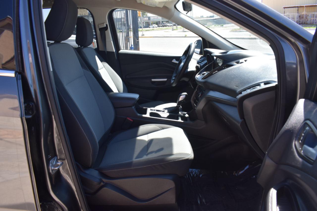 Ford Escape SE FWD 2019