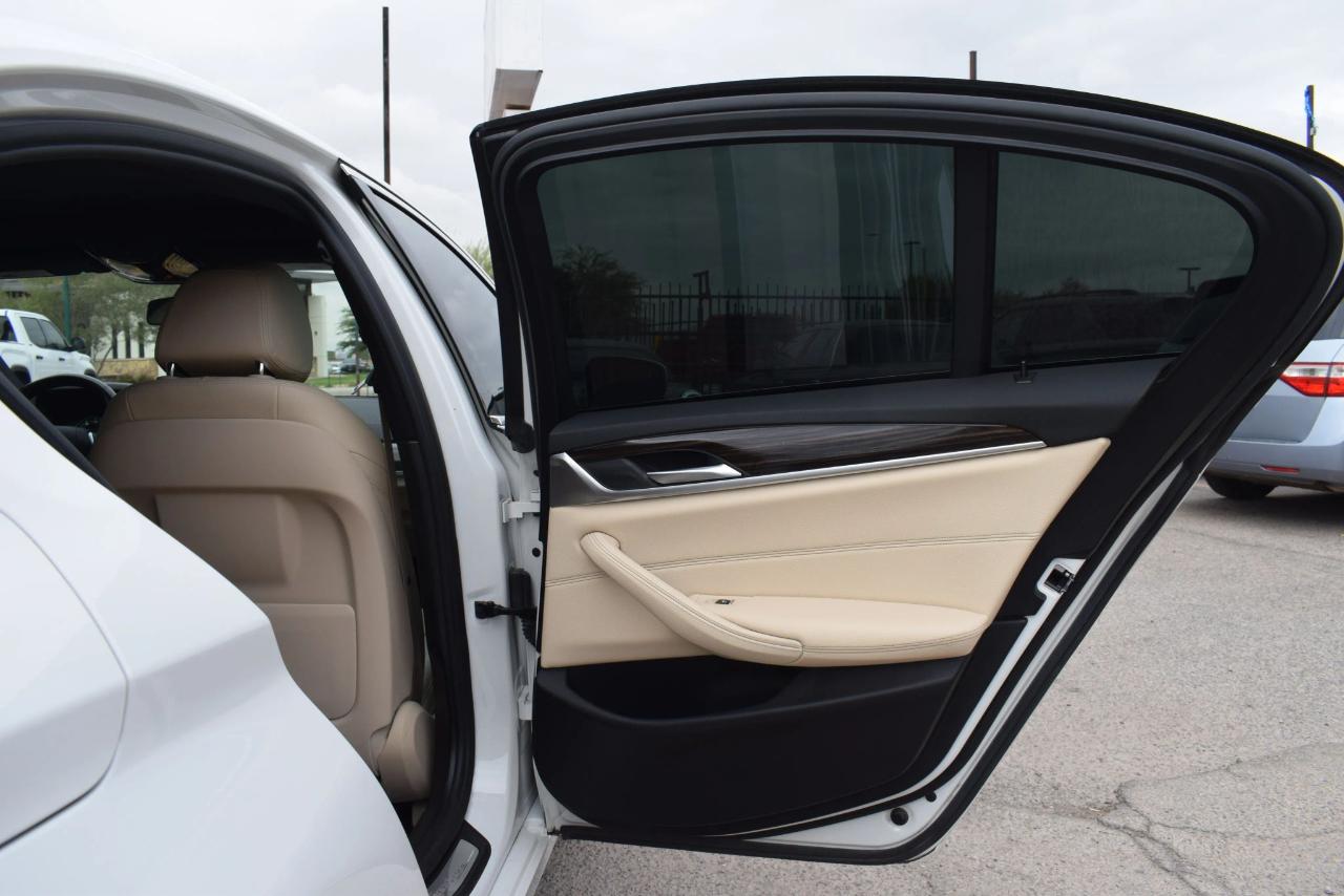 BMW 5-Series 530i 2018