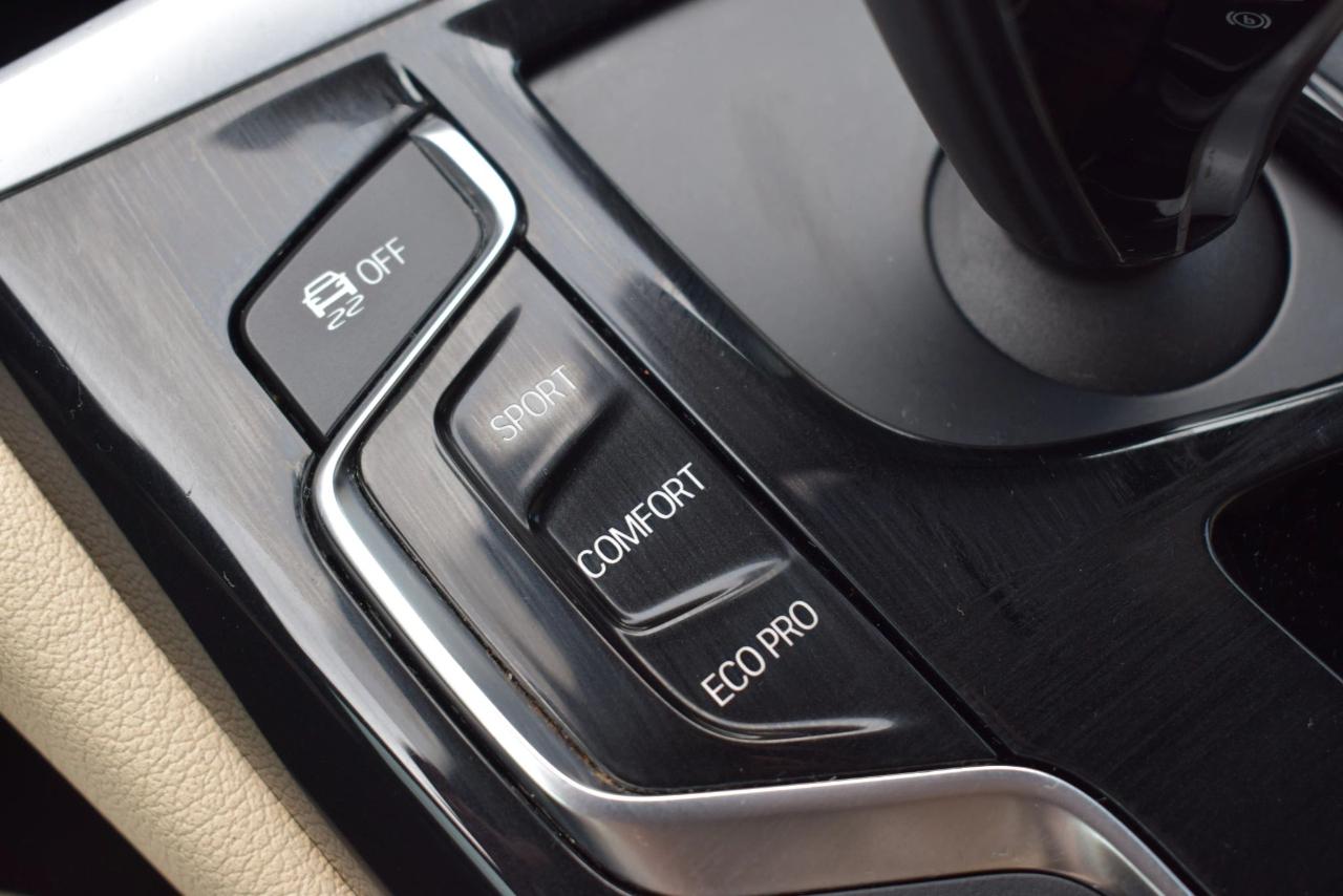 BMW 5-Series 530i 2018