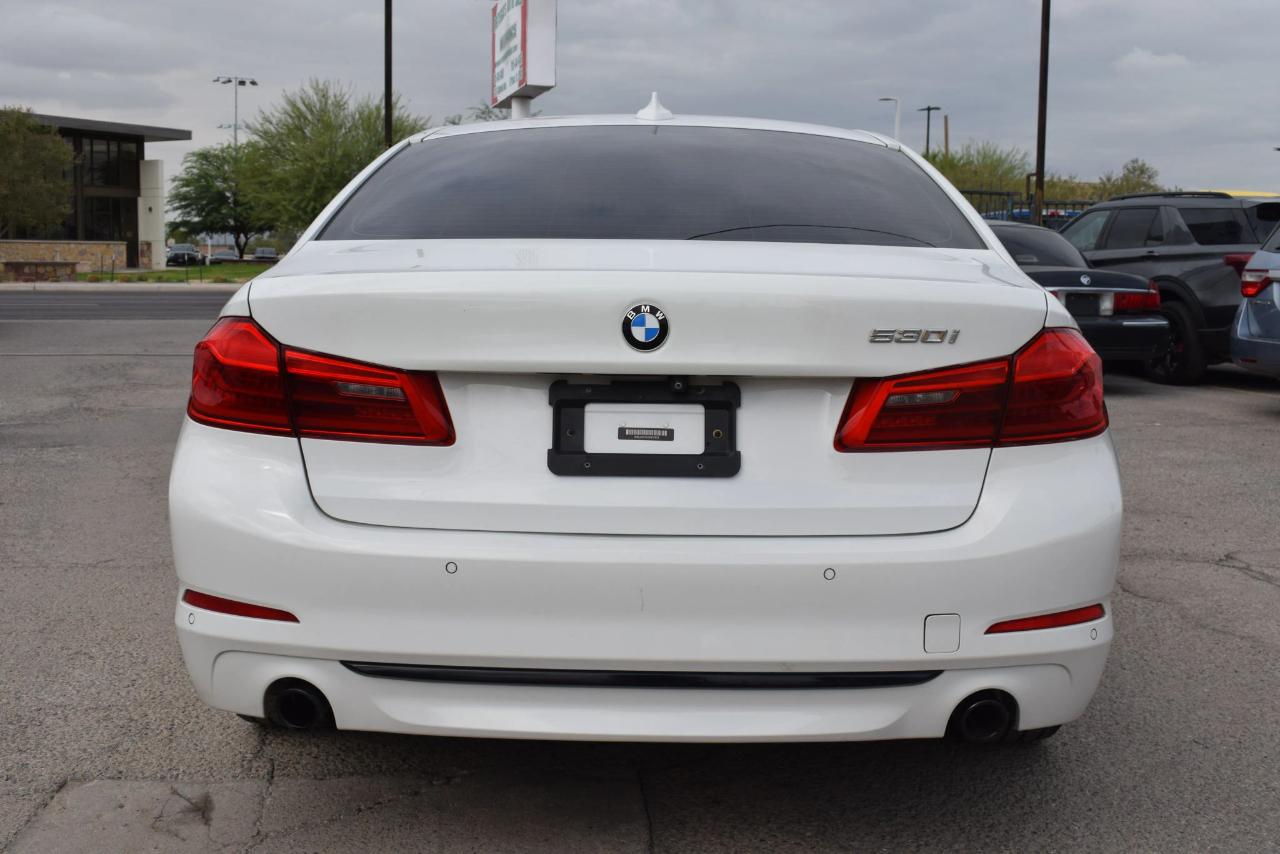 BMW 5-Series 530i 2018