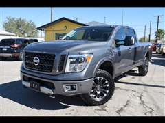 2017 Nissan Titan XD  2017 Nissan Titan XD