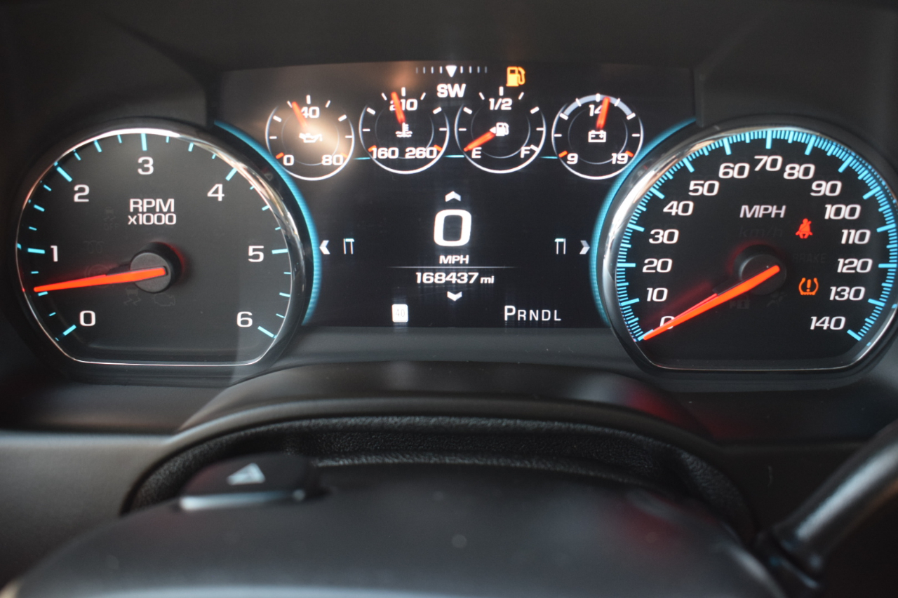 GMC Yukon Denali 4WD 2017 GMC Yukon Denali 4WD 2017