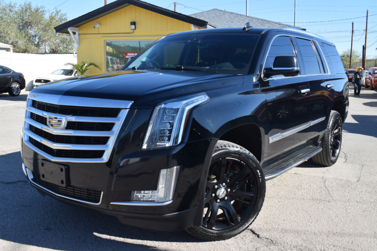 Cadillac Escalade Luxury 2WD 2017 Cadillac Escalade Luxury 2WD 2017