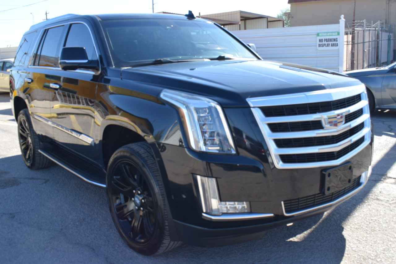 Cadillac Escalade Luxury 2WD 2017 Cadillac Escalade Luxury 2WD 2017