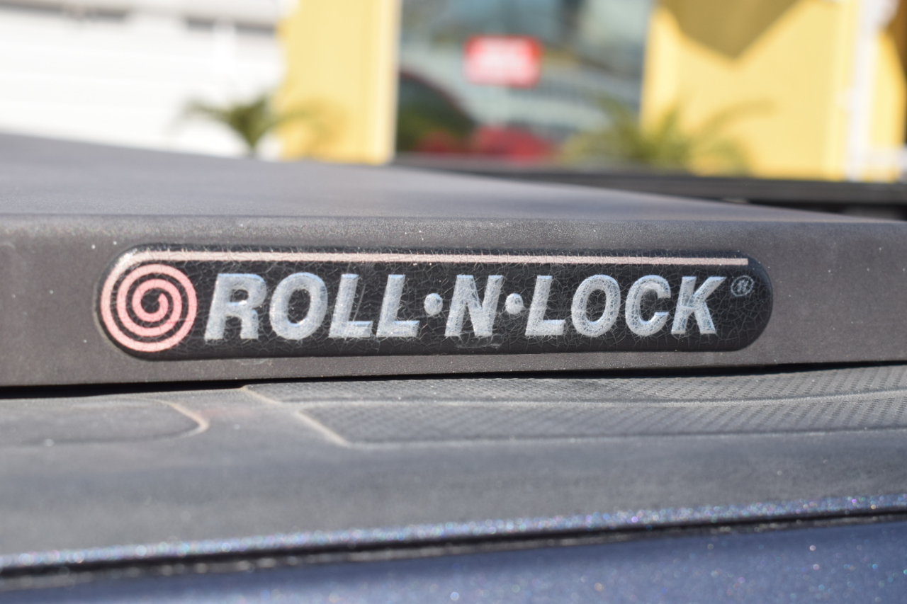 Toyota Tundra Limited 5.7L CrewMax 2WD 2010