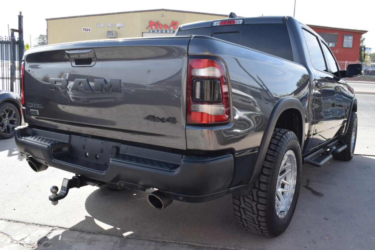 RAM 1500 Rebel Crew Cab SB 4WD 2022