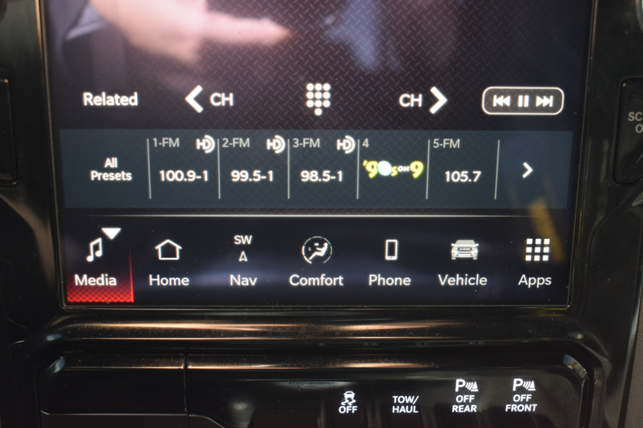 RAM 1500 Rebel Crew Cab SB 4WD 2022