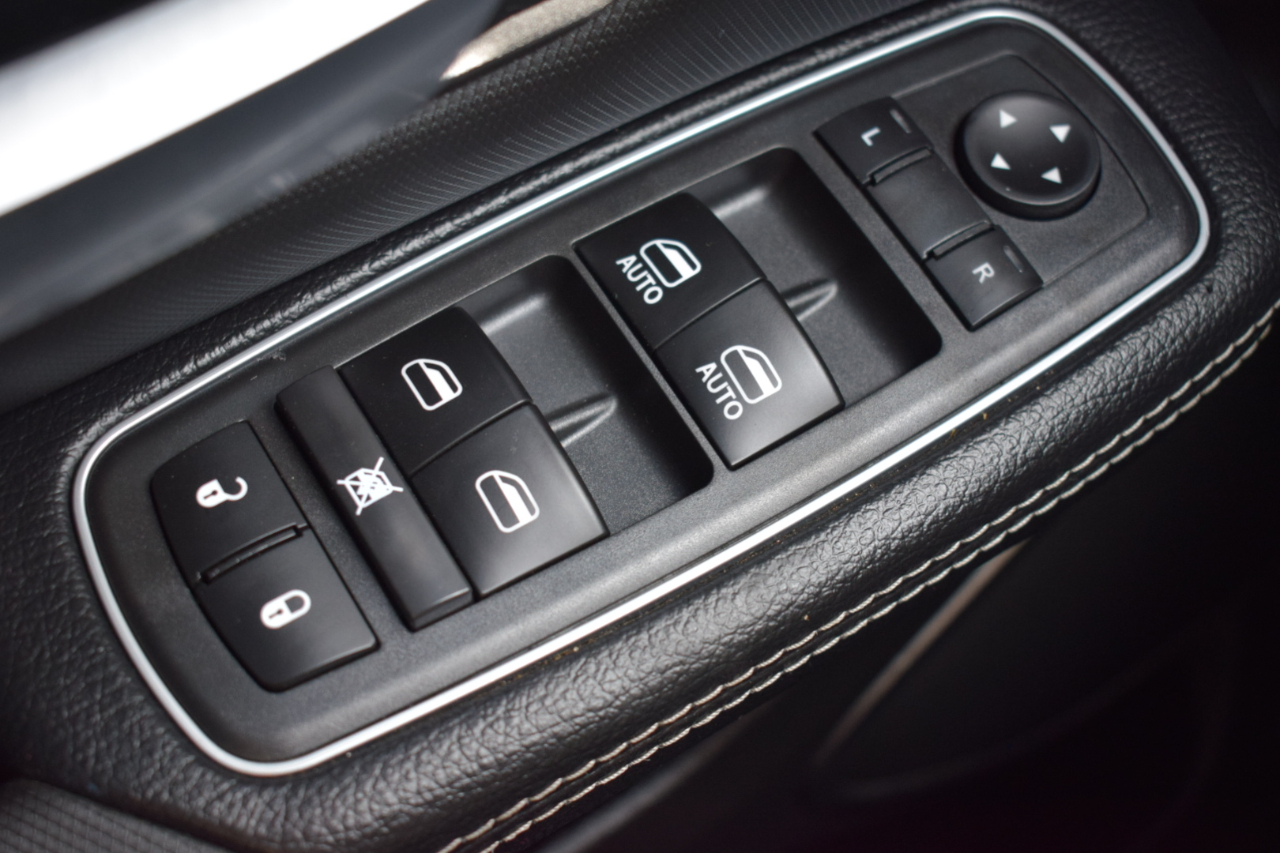 RAM 1500 Rebel Crew Cab SB 4WD 2022