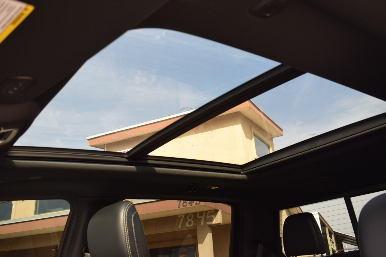 RAM 1500 Rebel Crew Cab SB 4WD 2022