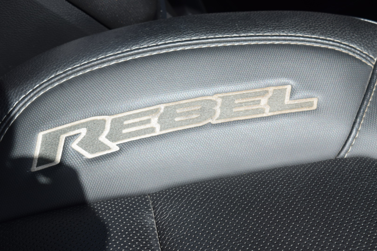 RAM 1500 Rebel Crew Cab SB 4WD 2022