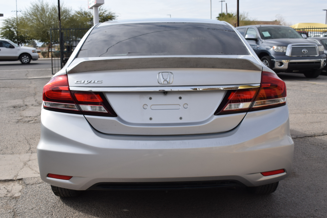 Honda Civic LX Sedan 5-Speed AT 2013