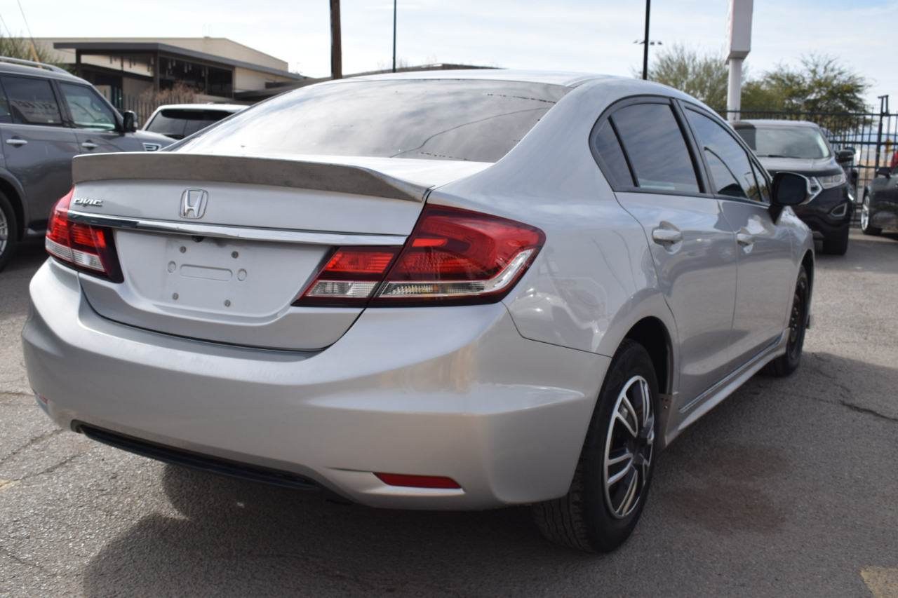 Honda Civic LX Sedan 5-Speed AT 2013