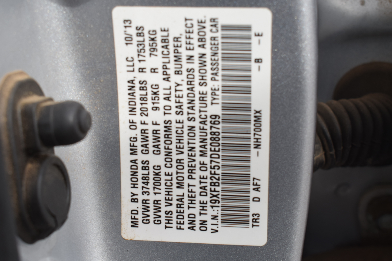 Honda Civic LX Sedan 5-Speed AT 2013