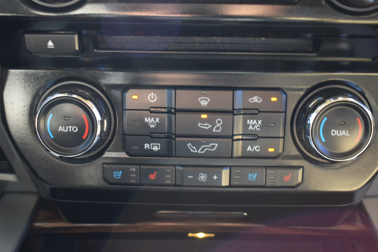 Ford F-150 Lariat SuperCrew 5.5-ft. Bed 2WD 2016