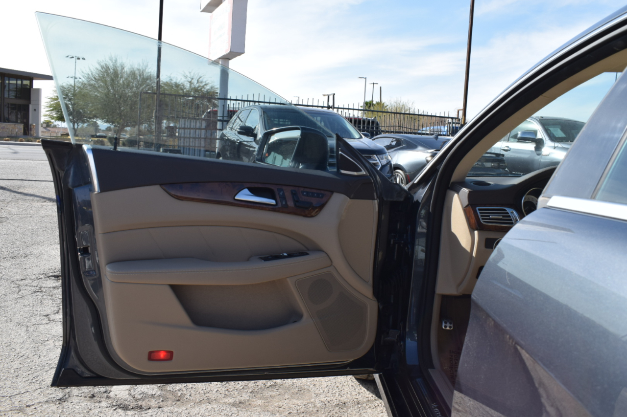 Mercedes-Benz CLS-Class CLS550 2014