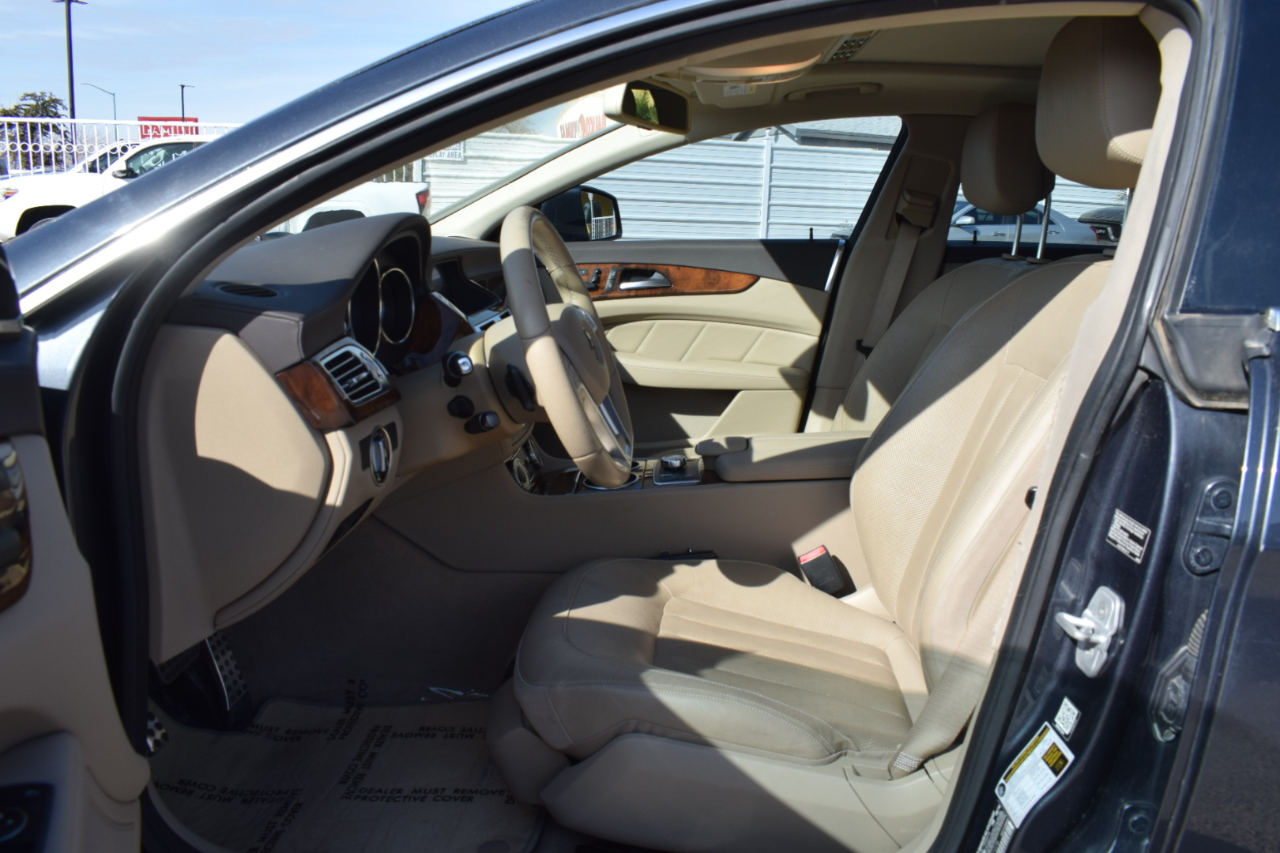 Mercedes-Benz CLS-Class CLS550 2014