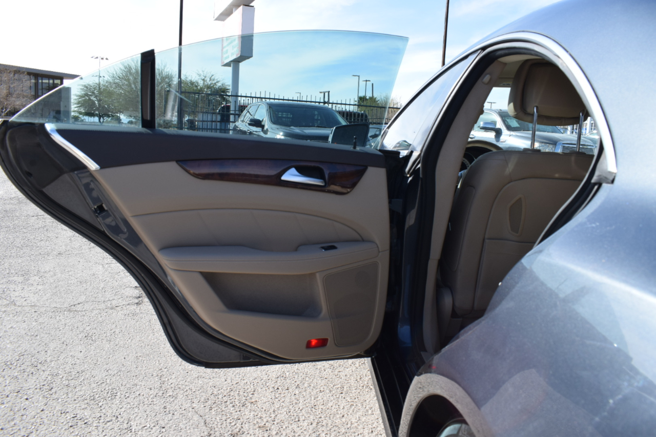 Mercedes-Benz CLS-Class CLS550 2014