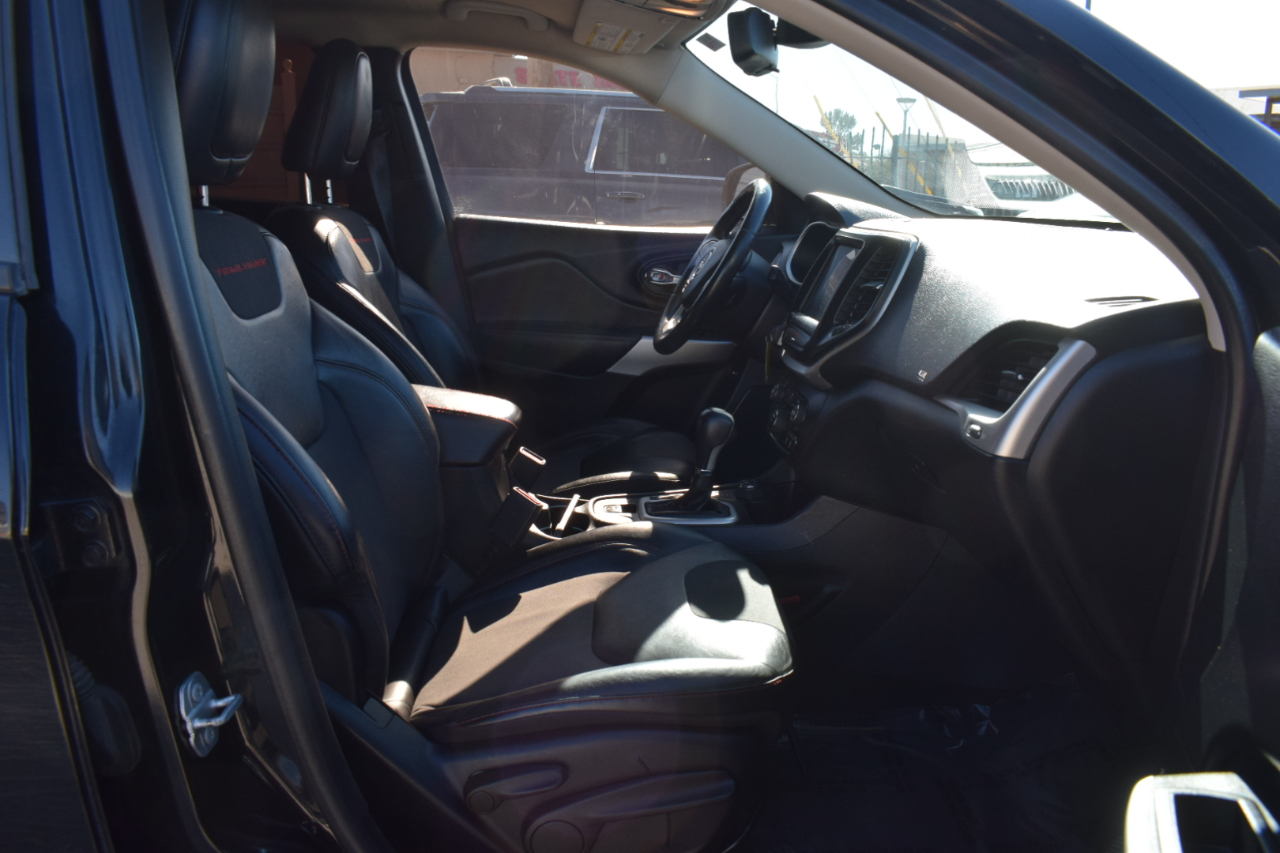 Jeep Cherokee Trailhawk 4WD 2017