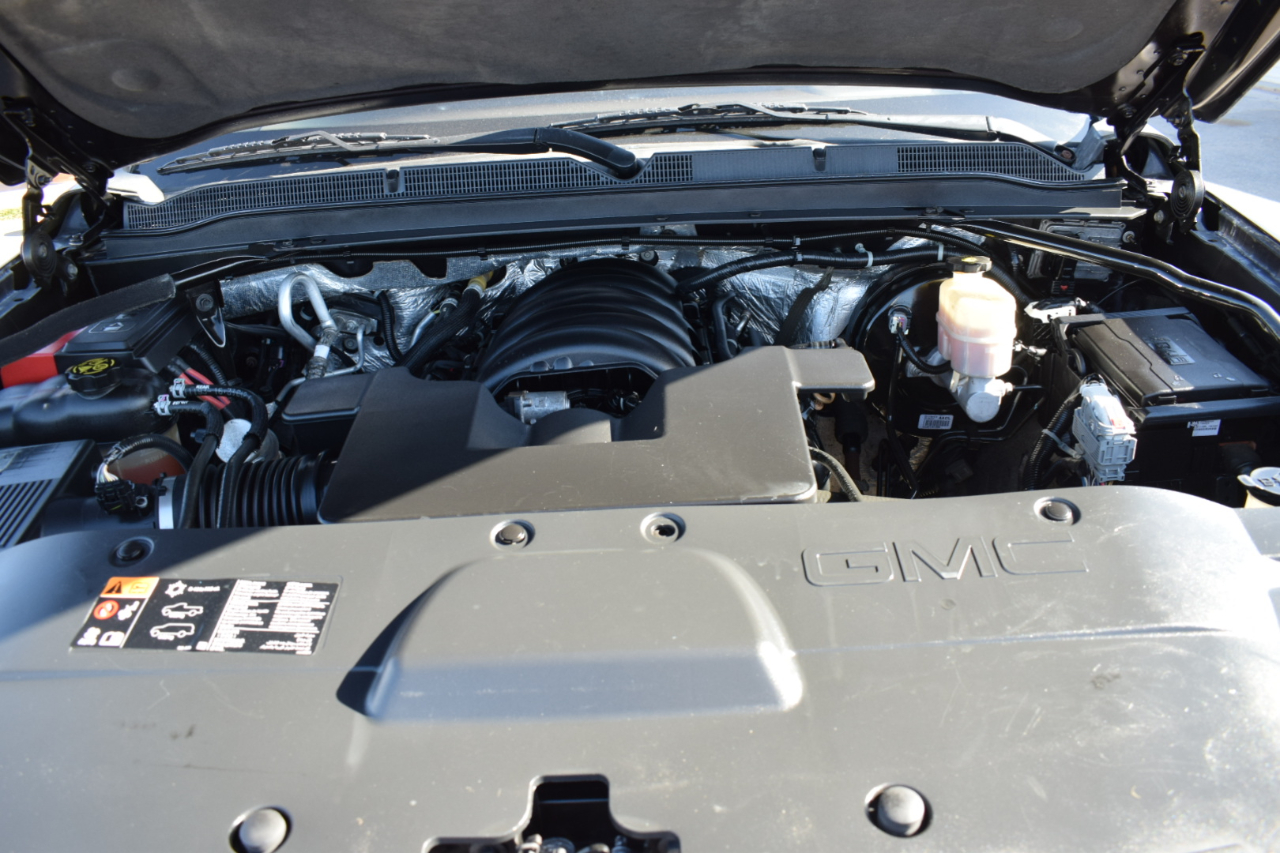 GMC Yukon Denali 2WD 2015