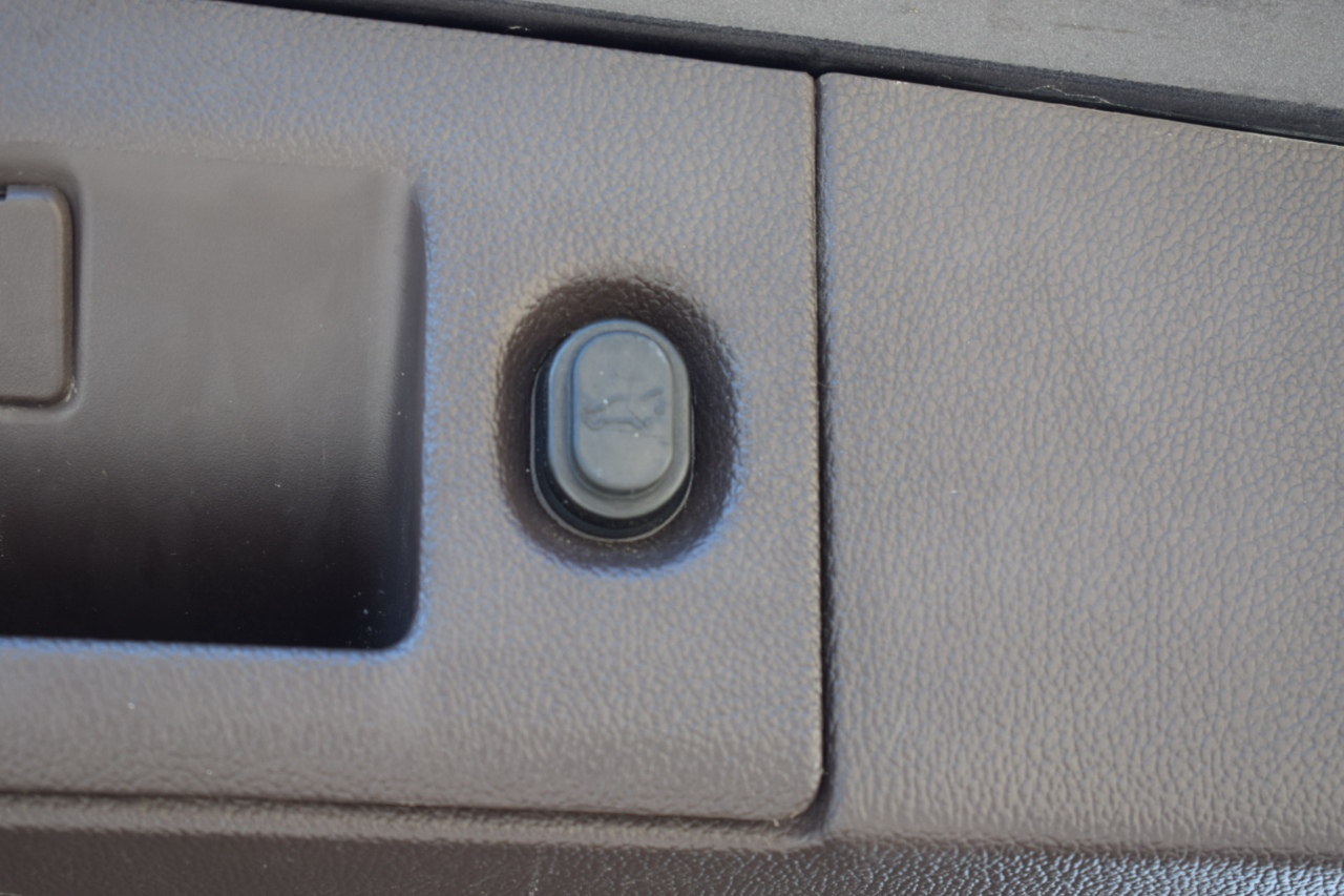 GMC Yukon Denali 2WD 2015