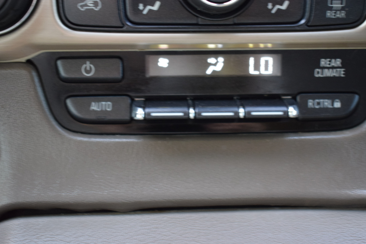 GMC Yukon Denali 2WD 2015