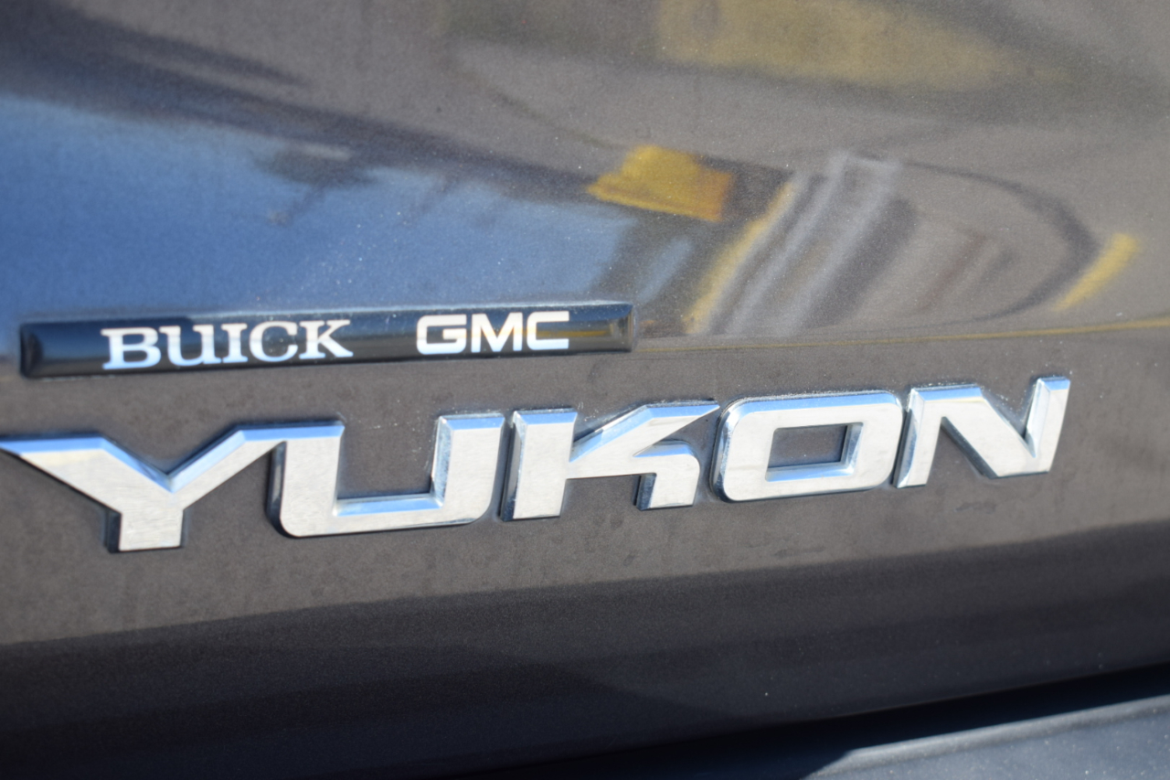 GMC Yukon Denali 2WD 2015