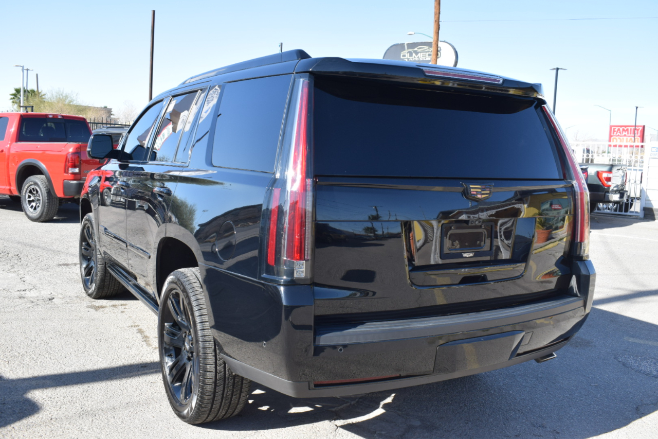 Cadillac Escalade Premium 2WD 2017