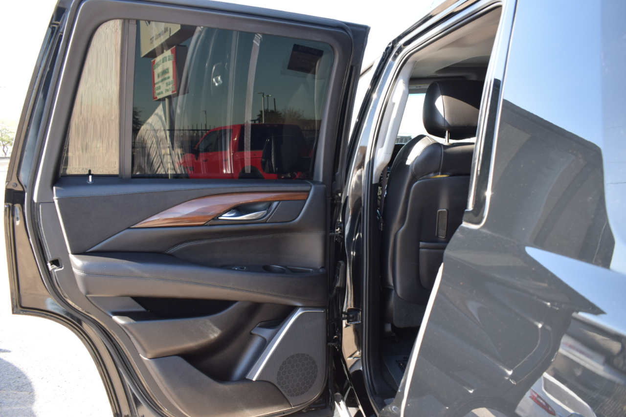 Cadillac Escalade Premium 2WD 2017