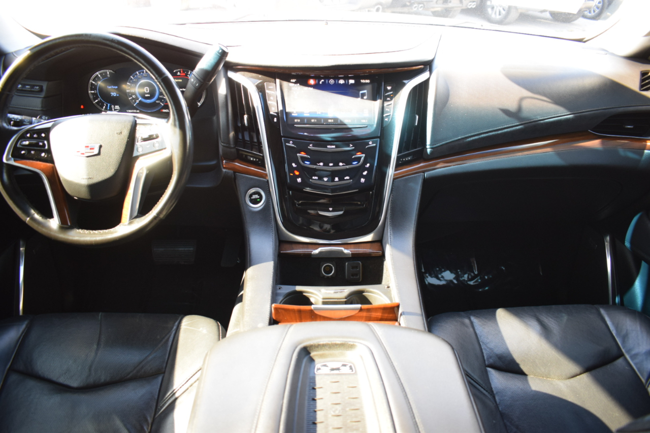 Cadillac Escalade Premium 2WD 2017