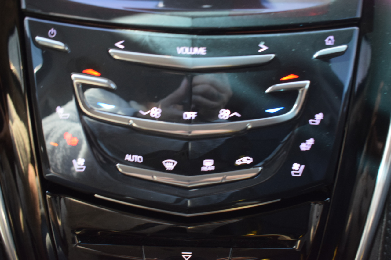 Cadillac Escalade Premium 2WD 2017