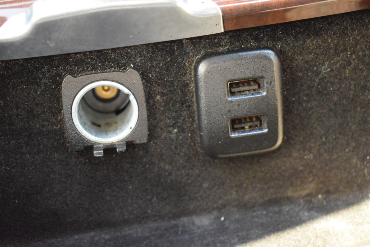 Cadillac Escalade Premium 2WD 2017