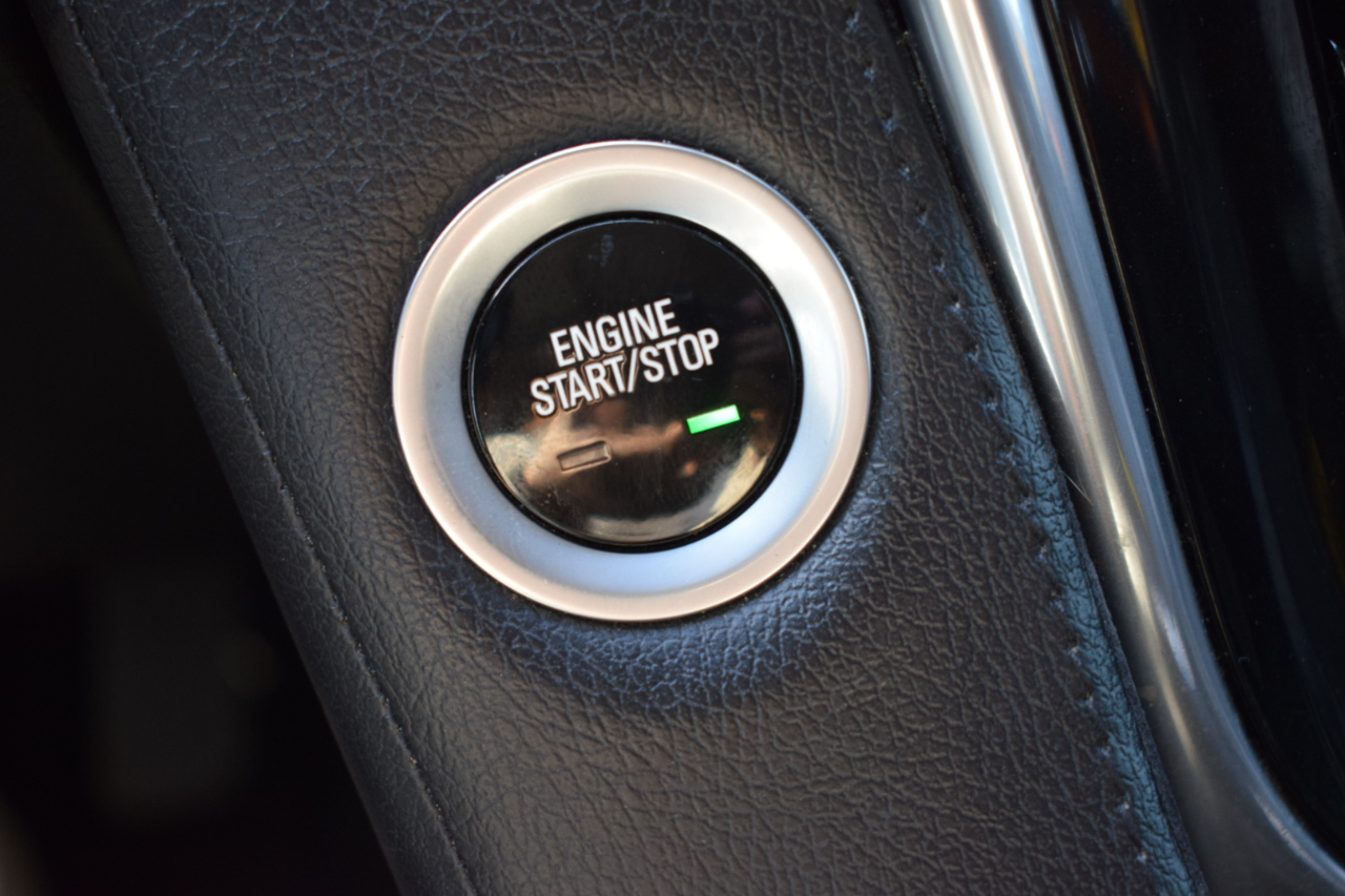 Cadillac Escalade Premium 2WD 2017