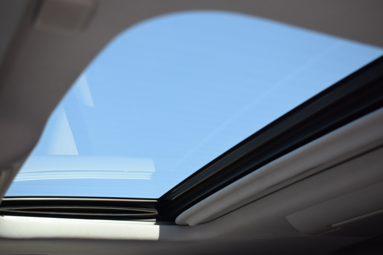 Cadillac Escalade Premium 2WD 2017