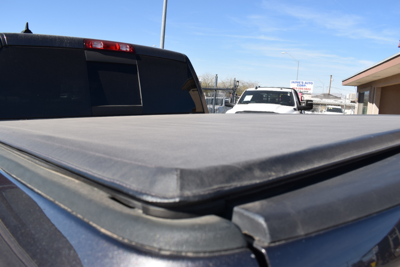 RAM 1500 Rebel Crew Cab SWB 4WD 2017