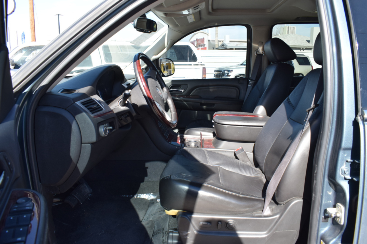 Cadillac Escalade 2WD 2008