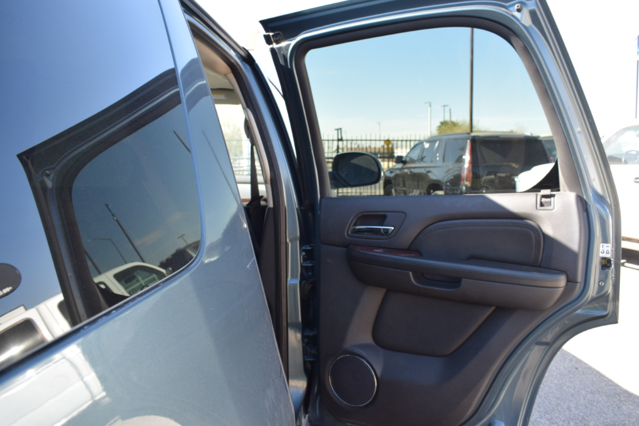 Cadillac Escalade 2WD 2008