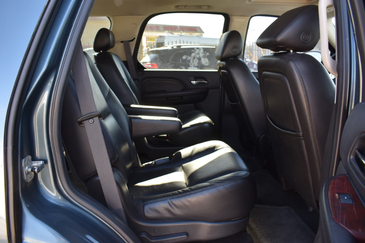 Cadillac Escalade 2WD 2008