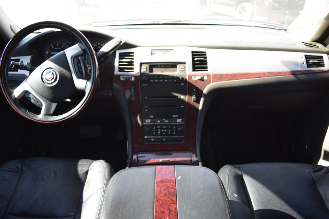 Cadillac Escalade 2WD 2008