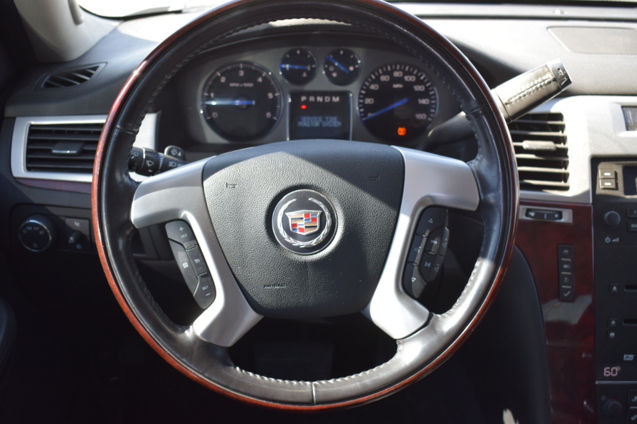 Cadillac Escalade 2WD 2008