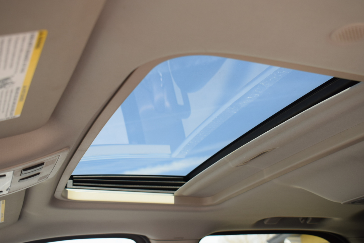 Cadillac Escalade 2WD 2008