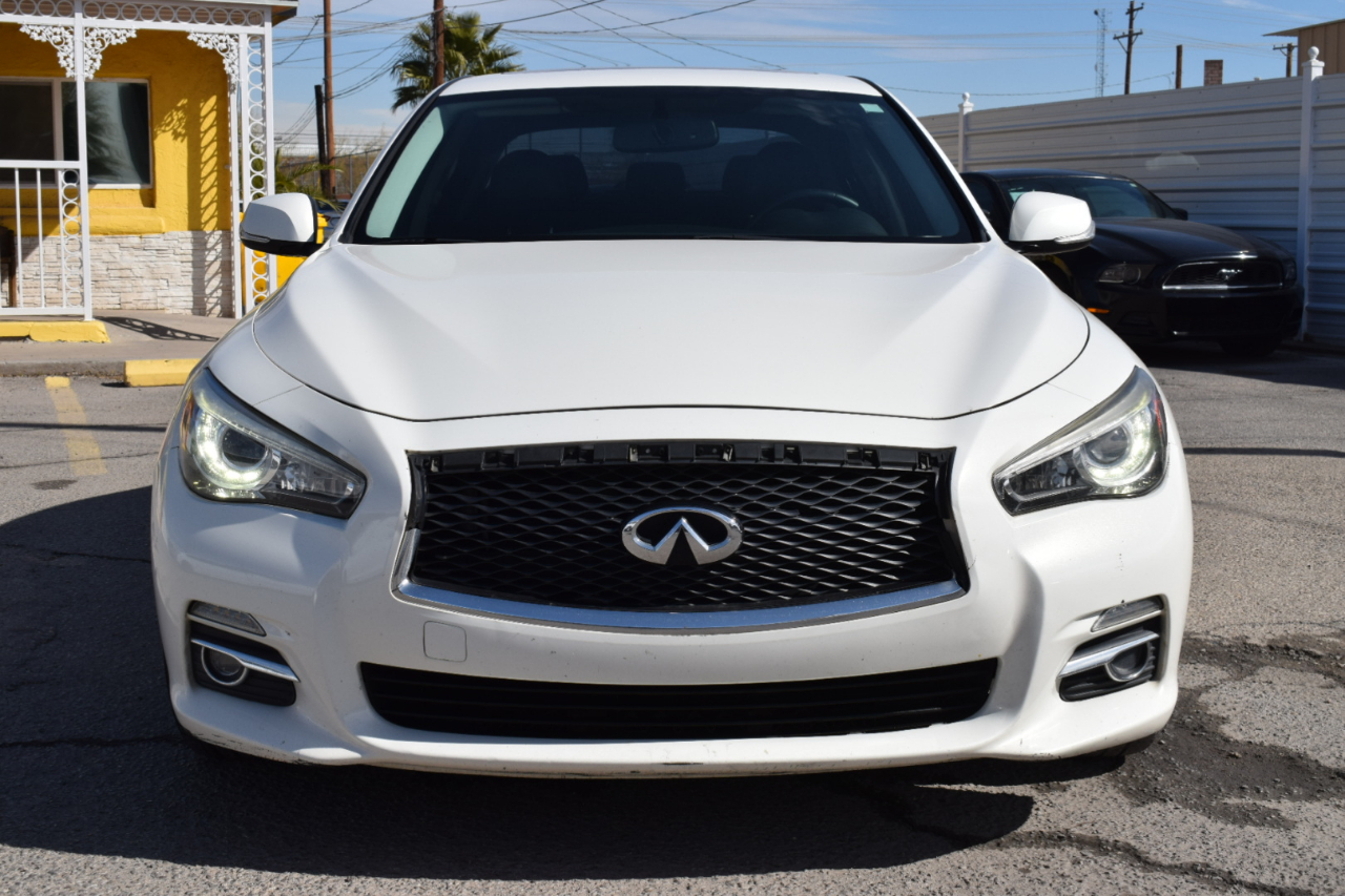 Infiniti Q50 Premium 2015