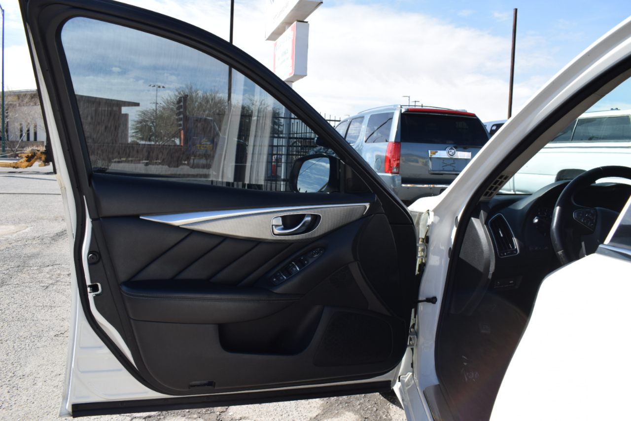 Infiniti Q50 Premium 2015