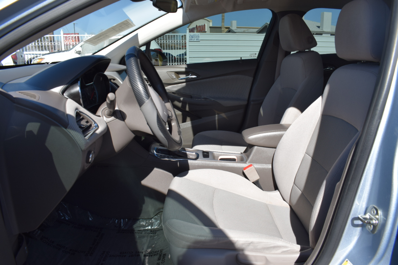 Chevrolet Cruze LS Auto 2018