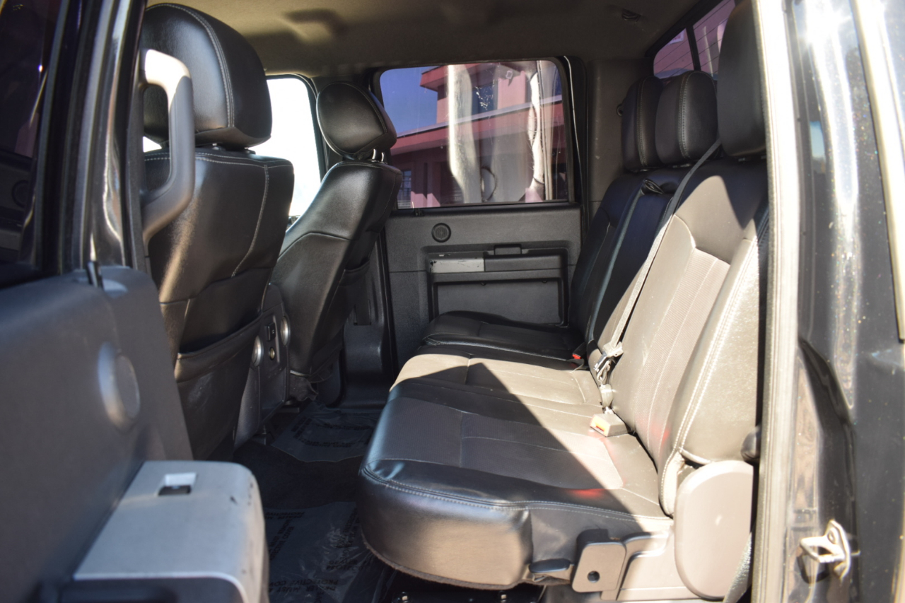 Ford F-250 SD Lariat Crew Cab 4WD 2015